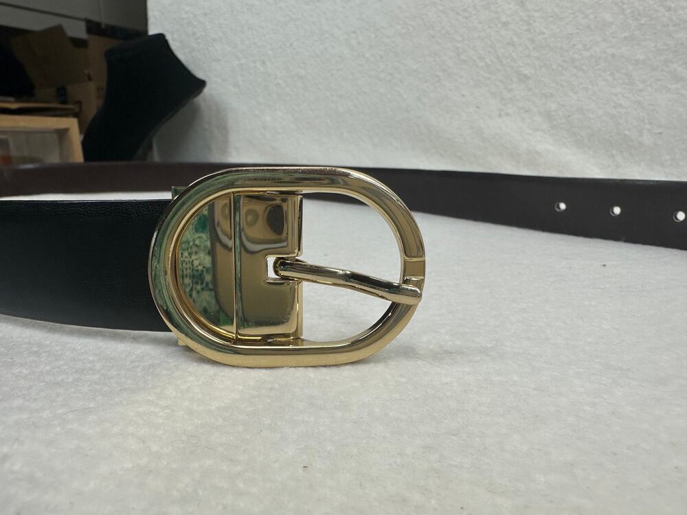 Black Leather Women's 49 inches Gold Oval Buckle Belt Preppy Classic Heritage